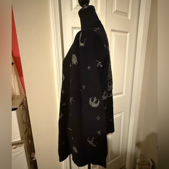 NWT Her Universe Star Wars Black Millennium Falcon Cardigan Medium silver - Picture 6 of 9